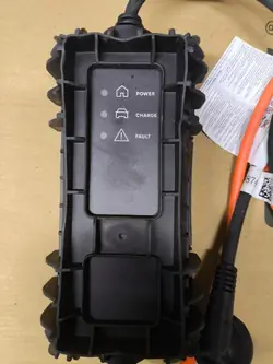 Chargeur EV OEM 9850028680 pour Opel Peugeot Citroen