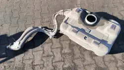 Bränsletank OEM 51875909 för Fiat Doblo II Lift 1.3