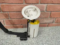 Pompe à carburant Diesel BMW E60 E61 6765848