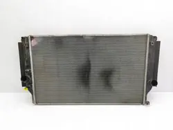 Radiateur d'eau Toyota RAV4 OEM AMD160434 Occasion