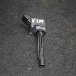 Ensemble de bobines d'allumage VW Passat B8 1.8L 2014 06J905110E