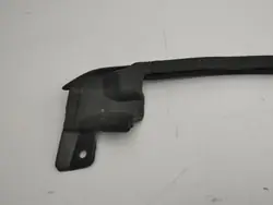 Tesla AMD130357 bakdörr fönsterpackning vänster sida