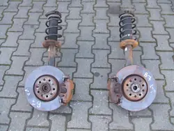 OEM PASSAT B7 4MOTION Framfjädring - Höger/Vänster Begagnad