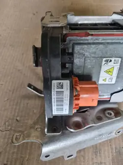 Chauffage électrique hybride Ford L1MH-18254-BC