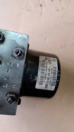Module de Pompe ABS ESP Mercedes W203 W209 A0044312912