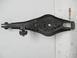 Bras de contrôle arrière Hyundai Kona 55220-K4000 55210-K4000