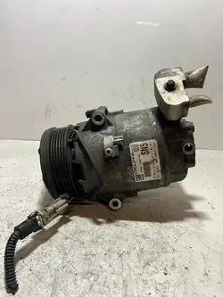 Ilmastointikompressori Opel Astra H Zafira B 1.7 CDTI