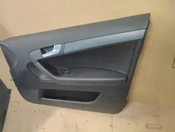 OEM TAPICERKA BOCZEK DRZWI PRAWY PRZÓD SKÓRA - Occasion