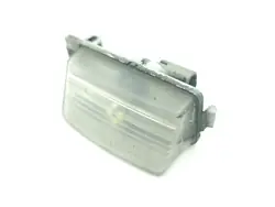 Nissan 350Z 2004 Kentekenplaatlicht Rechts OEM AMD199252