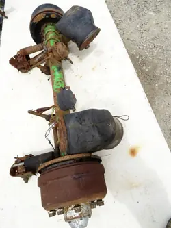 Suspension arrière essieu remorque OEM LORK-1132-1000000000