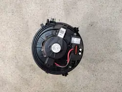 Souffleur d'air Skoda Octavia III OEM 5WB819015