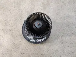 Soplador de aire Skoda Octavia III OEM 5WB819015