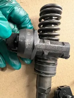 Pompe-injecteur VW Touareg 5.0TDI OEM 07z130073