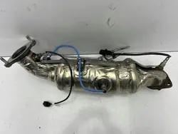 Catalyseur droit OEM MB3G-5L230-HG Ford Ranger