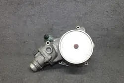Bomba de agua BMW OEM 7571792 para motor N63B44