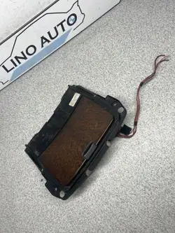 BMW Tuhkakuppi OEM 8223327 7-sarja E65/E66/E67