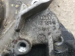 OEM 03B103153A Veivaxeltätning för Audi VW Seat Skoda