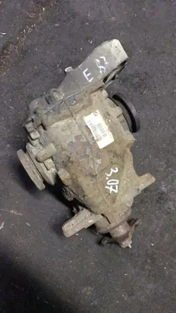 Différentiel arrière BMW OEM 7566169 pour Série 1