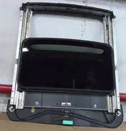 Techo solar Jeep Cherokee KJ 05-07 Pieza OEM