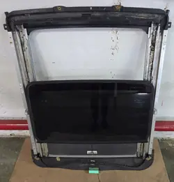 Jeep Cherokee KJ 05-07 Zonnedak OEM Onderdeel