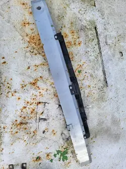 OPEL Astra H etupuskuri-tuki Z155 24460537 24460992