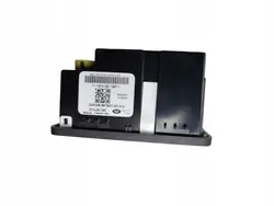 USB-pistorasia OEM L8B2-19E110 Land Roverille