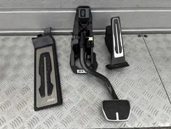 BMW Poljinsarja OEM 6889820 X3 X4 M-Paketille