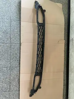 Grille de pare-chocs avant Hyundai Kona 17- 86561-J9010