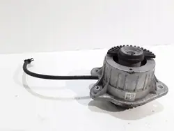 Mercedes-Benz S W222 2016 Engine Mounting Bracket