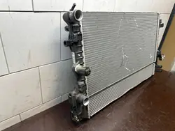 Wasser Kühler VW Audi Skoda Seat 6R0121253A
