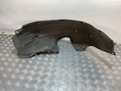 Toyota Prius bakre hjulbåge OEM 6568747060