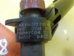 Injecteur MERCEDES E W213 W205 2.0 CDI A6540700187