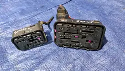 Liitin Pistoke Sulakelaatikko OEM 1K0937701B