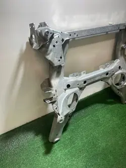 Subchassi dianteiro BMW 3 G20 19- RWD