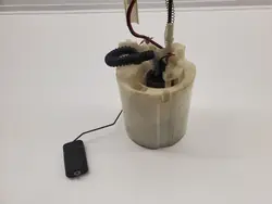 Pompe à carburant Audi Q3 8U