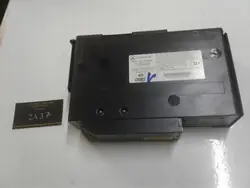Gebruikte CD-wisselaar OEM 2038703389 Mercedes-Benz