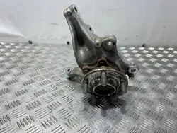 Moyeu de roue avant droit Ford OE F2GC3K170A