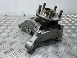 Moyeu de roue avant droit Ford OE F2GC3K170A