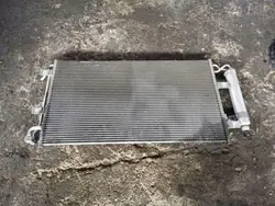 Nissan Klimakondensator OEM 921313NA0A - Gebraucht
