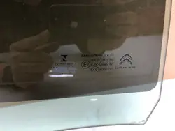 Vitre porte arrière droite Citroen C4 Picasso II OEM 43r-000016 001