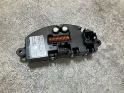 Relais ventilateur chauffage Mercedes-Benz OEM A0009069307