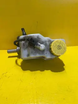 Bromsvätskebehållare OEM YBV14492 för Seat Ibiza