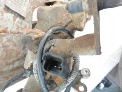 OEM ZWROTNICA PRZEDNIA LEWA PEUGEOT 407 2.0 HDi