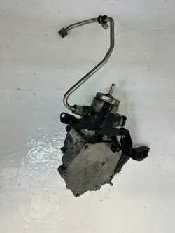 VW T5 LIFT T6 Imupumppu 06J145100AB