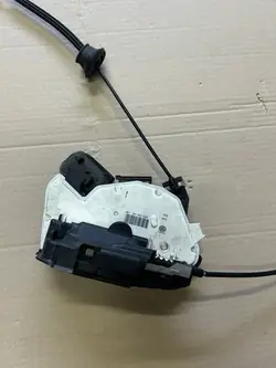 Serrure de porte arrière droite VW Golf VII Seat Leon III OEM