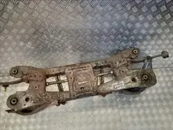 OEM Takajousipalkki Toyota Avensis T27:lle