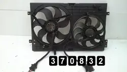 VW Bora jäähdytinpuhallin diffuusorilla OEM AM-370832