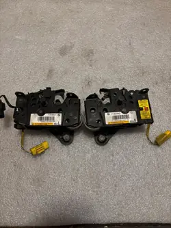 BMW OEM 7184441 7184442 Verrou Actif de Capot