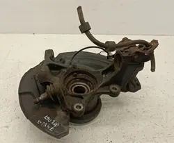 Etupyörän Oikea Napa OEM 6768996 BMW E90 E91 M57 3.0D X-Drive