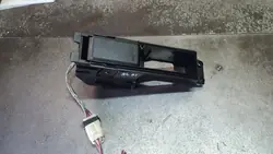 Audi A4 B6 B7 Tupakansytytin OEM 8E0863284E